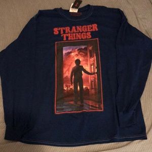 Stranger Things NWT’s Men’s Large long sleeve